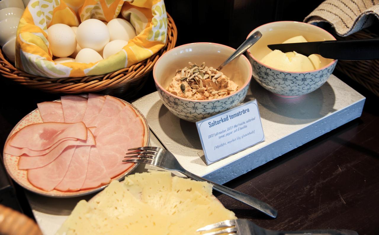 Brobacka Gasthem Bed & Breakfast Jomala Exterior foto
