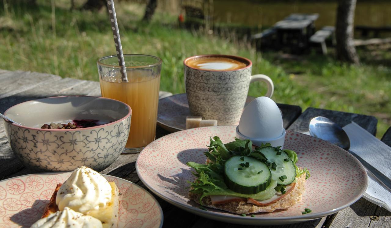 Brobacka Gasthem Bed & Breakfast Jomala Exterior foto